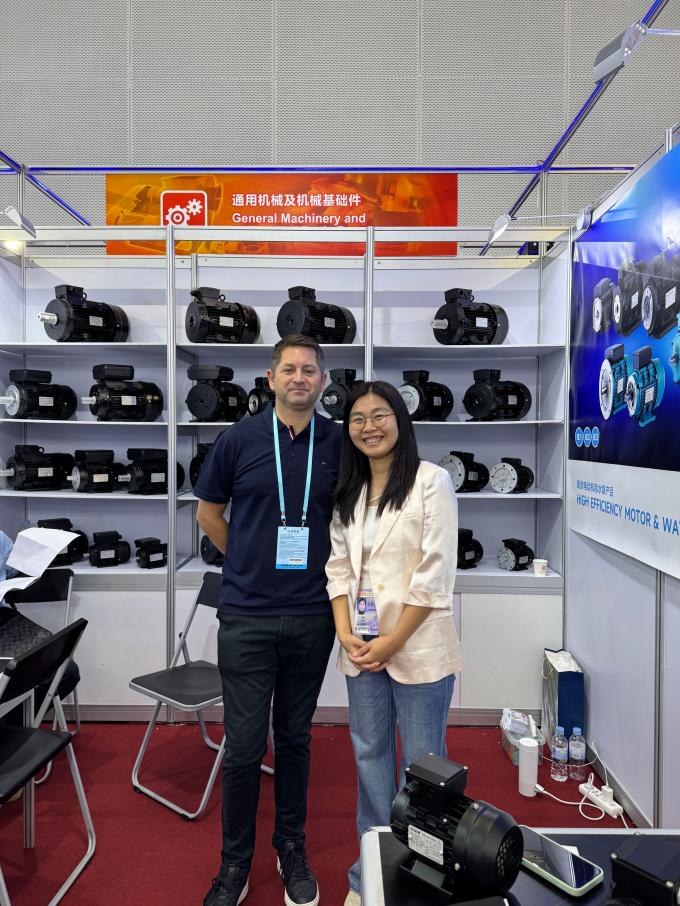 Motor Induksi Asinkron Kapasitor-Run 0.09kw 1500rpm Komersial B5 Tahan Air Tegangan AC 220V 60Hz Satu Fasa Kopi 15