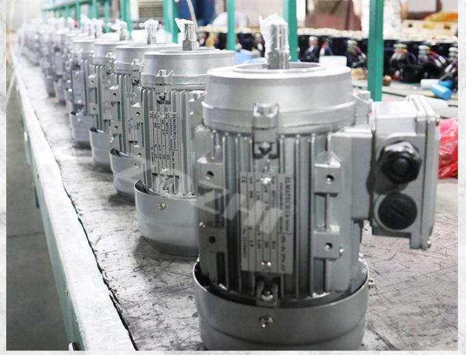 50Hz 60Hz Waterproof 0.09kw 0.12Hp Empat kutub Asynchronous Electric Motor 380V 1500RPM Tiga fase tertutup 220V AC Tegangan 15